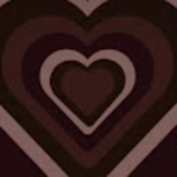 Meet your Posher, Chloe - Picture 1 of 1